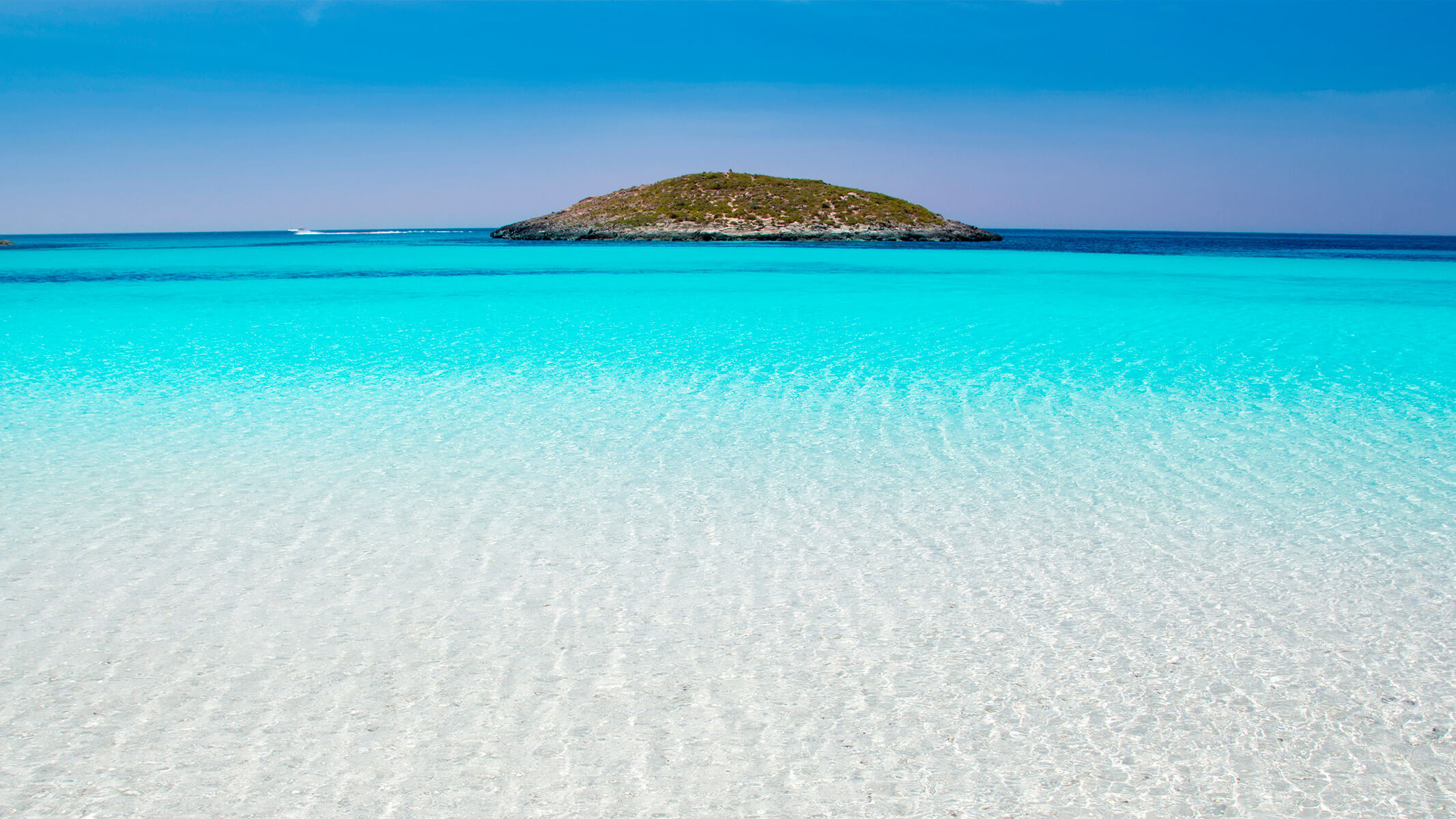 Ibiza Villas 2000 - The Best Beaches In Formentera - Illetas