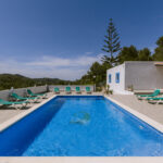 Ibiza Villas 2000 - Villa Alexa - Pool And House