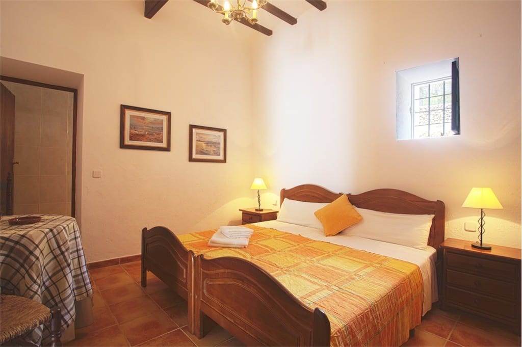 Spacious double bedroom at Villa Can Tunicu
