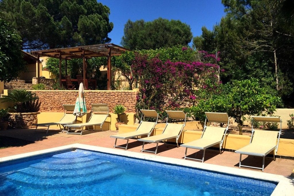 Ibiza villa rental discount week 18