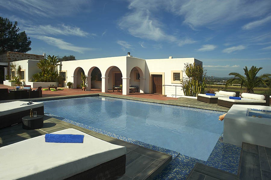 Ibiza villas for clubbers